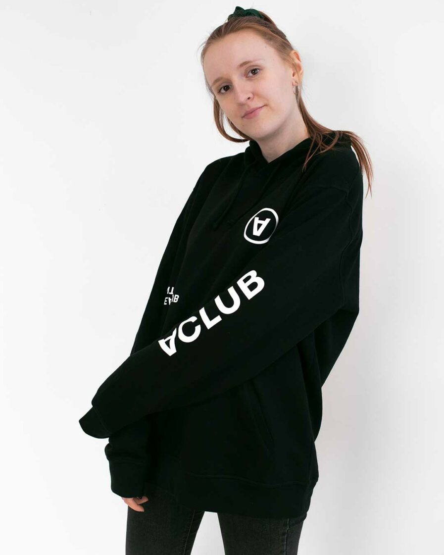 VCLUB-organic-hoodie-schwarz