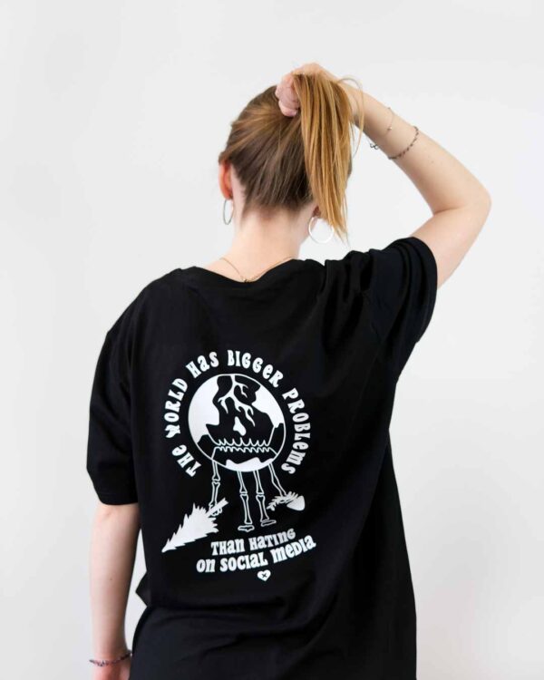 Bigger Problems Organic Shirt schwarz